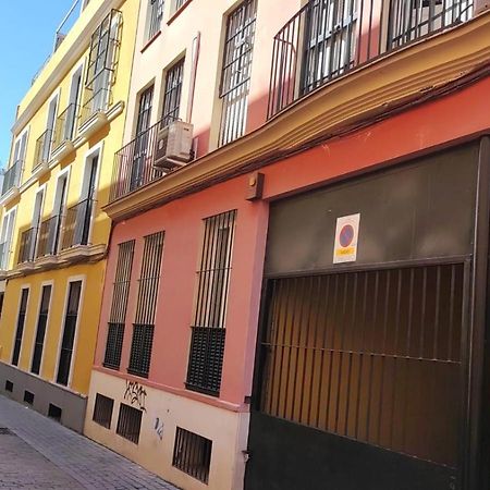 Apartamento El Patio De San Bernardo Sevilla Exterior foto