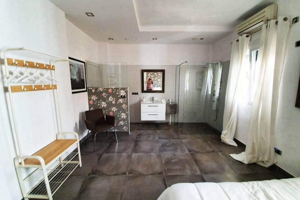 Apartamento El Patio De San Bernardo Sevilla Exterior foto