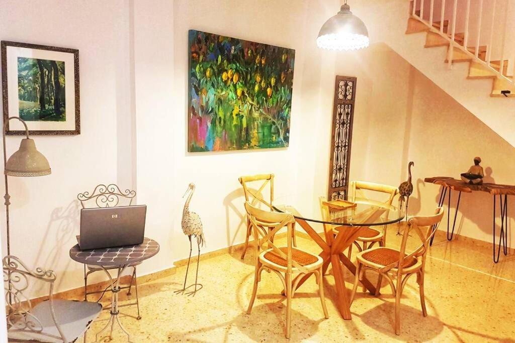 Apartamento El Patio De San Bernardo Sevilla Exterior foto