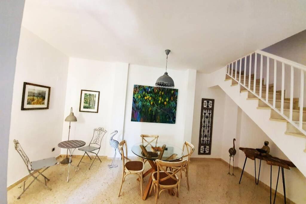 Apartamento El Patio De San Bernardo Sevilla Exterior foto
